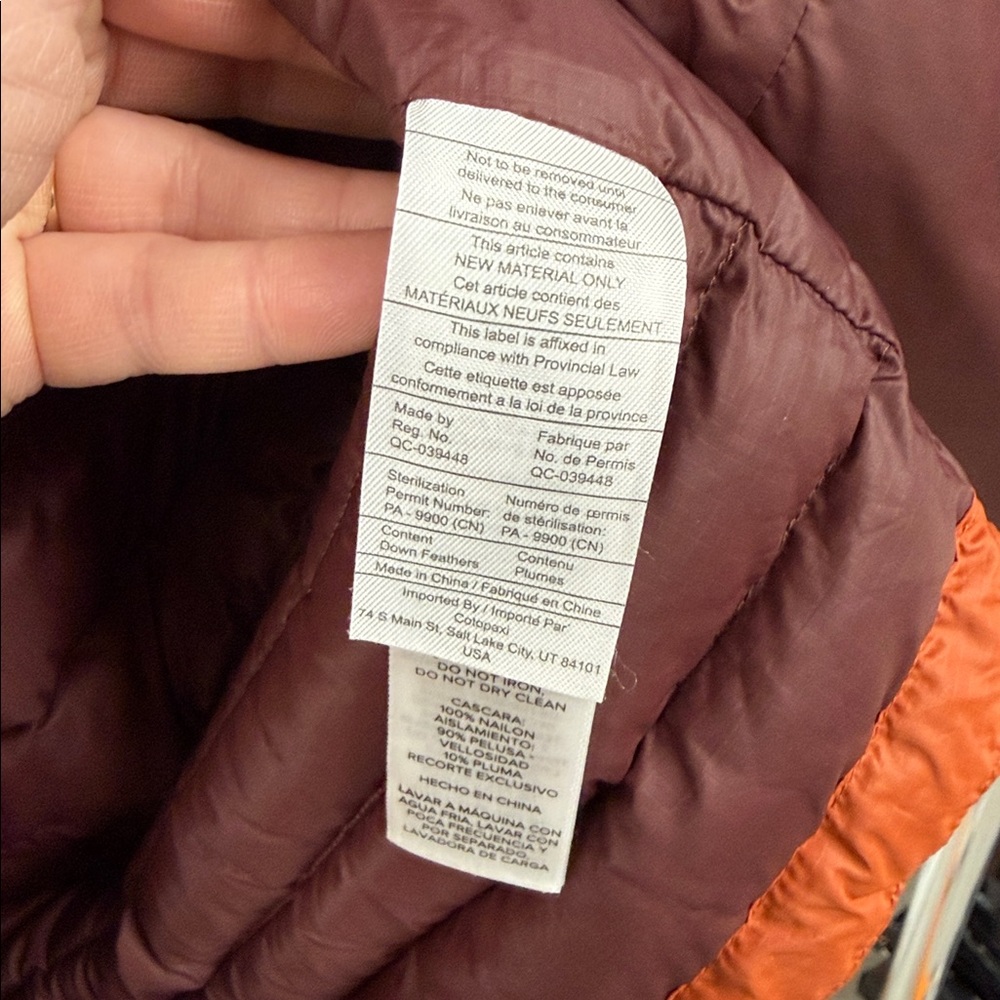 Cotopaxi Fuego Down Vest in MXL - Picture 3 of 6